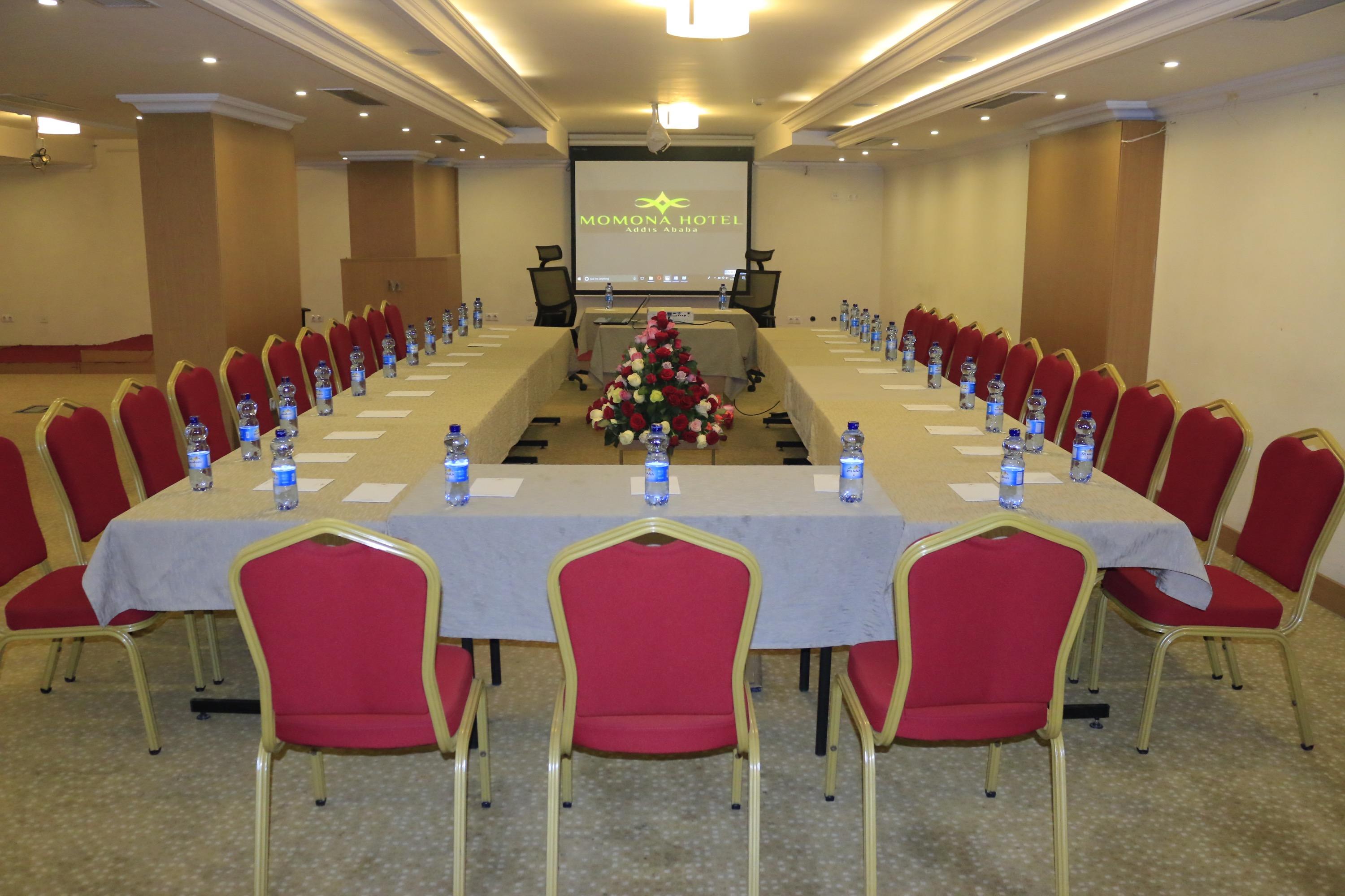 Momona Hotel Addis Abeba Zewnętrze zdjęcie
