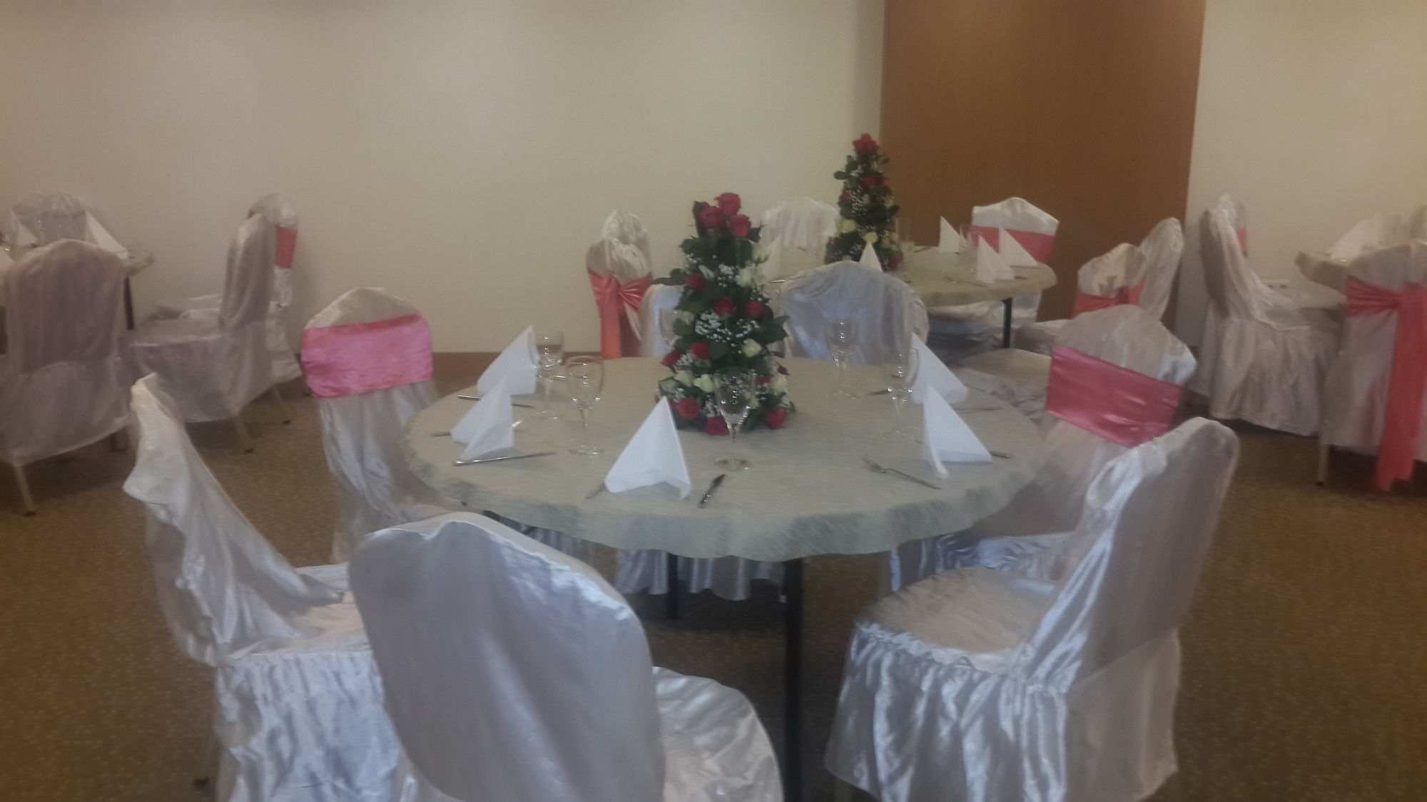 Momona Hotel Addis Abeba Zewnętrze zdjęcie
